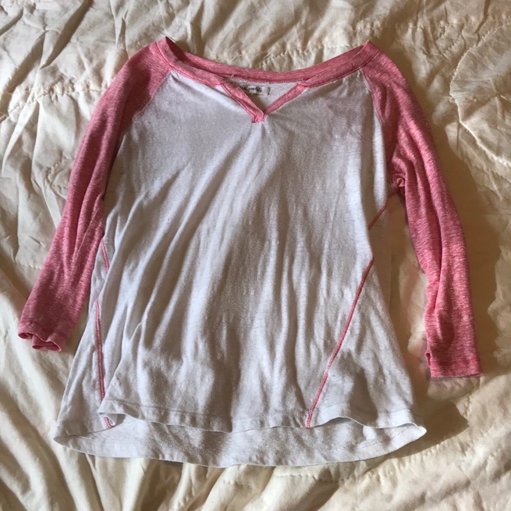 Pink and white Aeropostale 3/4 sleeve shirt